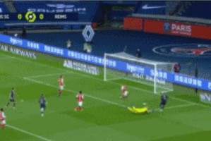 【法甲】内马尔点射姆巴佩破门 大巴黎4比0兰斯
